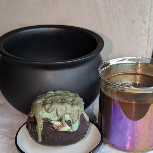 Witch’s Cauldron Cocoa Bomb